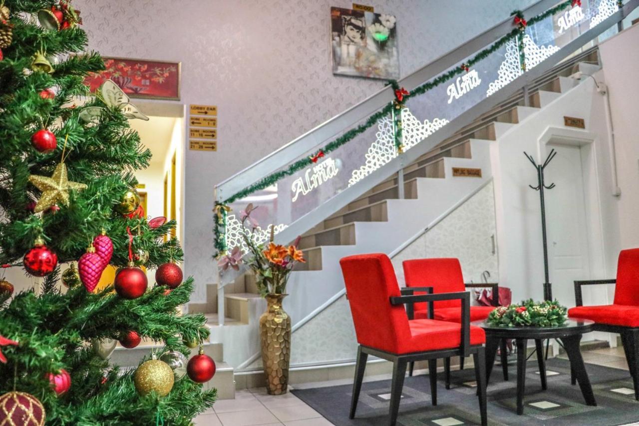 Garni Hotel Alma Pirot Esterno foto